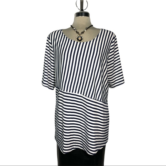 Brody Myles Collection Black  and White Striped Short S Top Size 16 - Picture 8 of 8